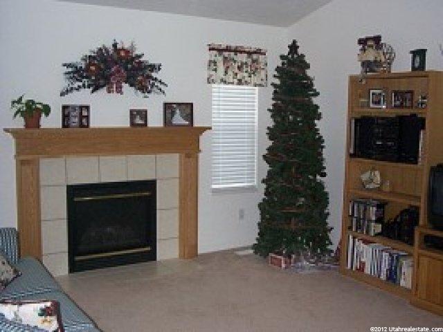 4803 Copper Mine Dr, Riverton, UT 84065 — photo 2