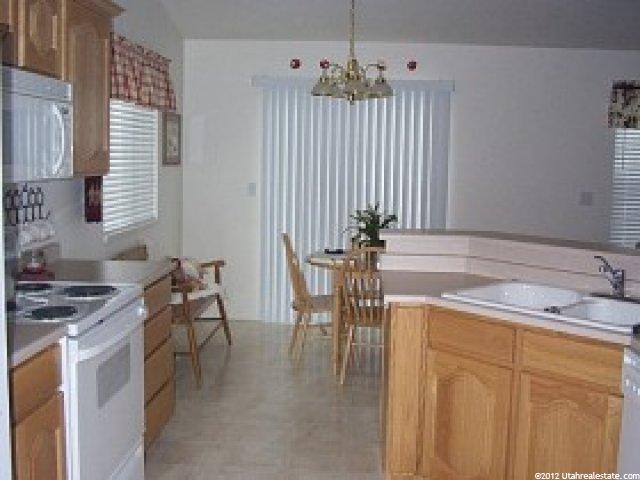 4803 Copper Mine Dr, Riverton, UT 84065 — photo 4