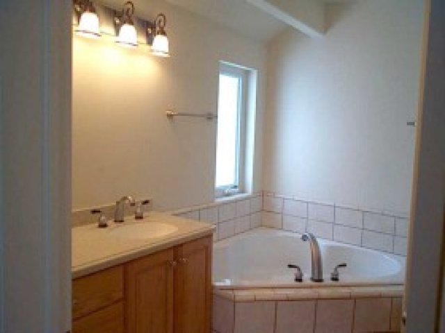 38 Canterbury Cir, Logan, UT 84321 — photo 6