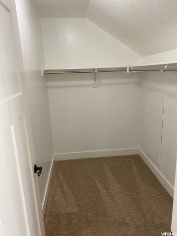 Up bed 2 closet