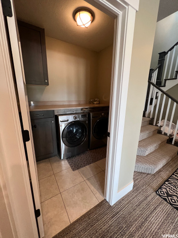 Basement Laundry