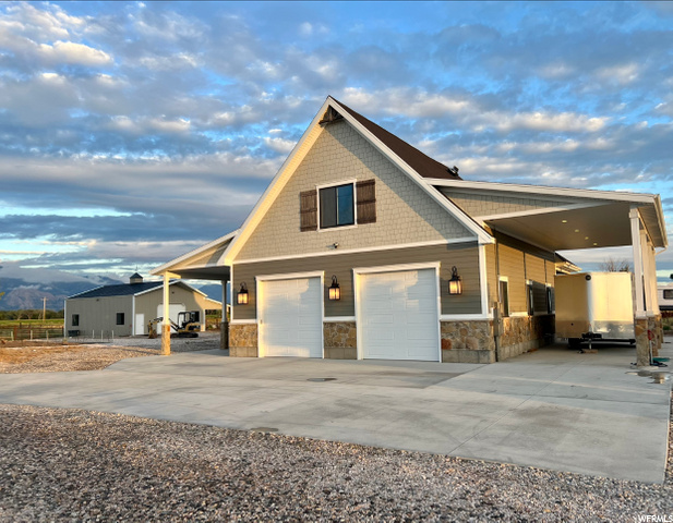 Shop with 14' RV parking