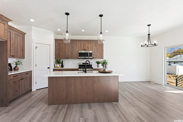 Laminate Flooring