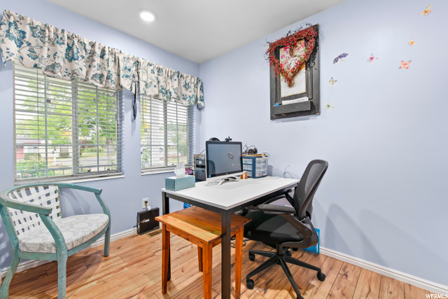 Office/den