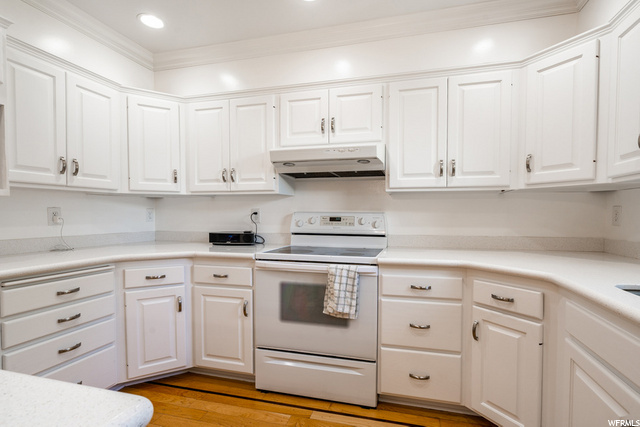 Main kitchen