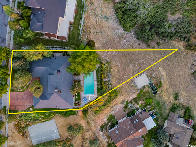 Approximate Lot Lines (Buyer to verify)