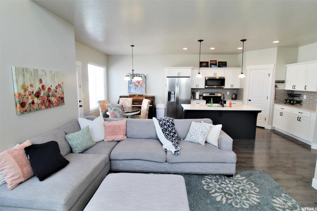 GREAT ROOM