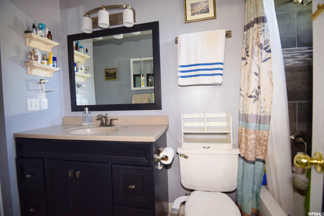 Upstairs Bathroom
