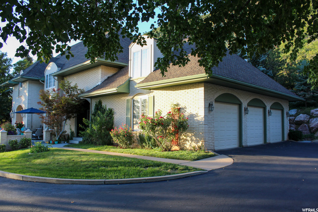 3 Car Oversized Garage