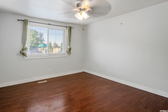 Upstairs bedroom