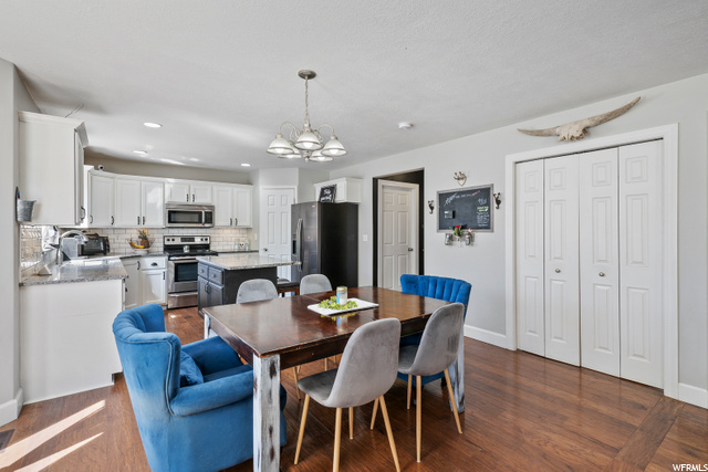 Dining/Kitchen