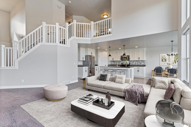 Greatroom/Kitchen Open Spacious -  Tall Ceilings