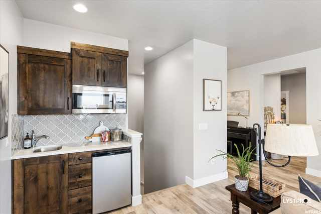 Family Kitchenette