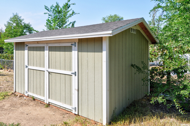 10 x 14 storage shed