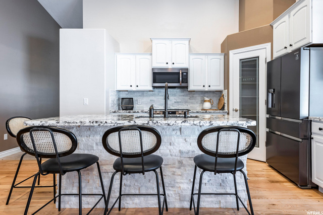 Main Floor Kitchen