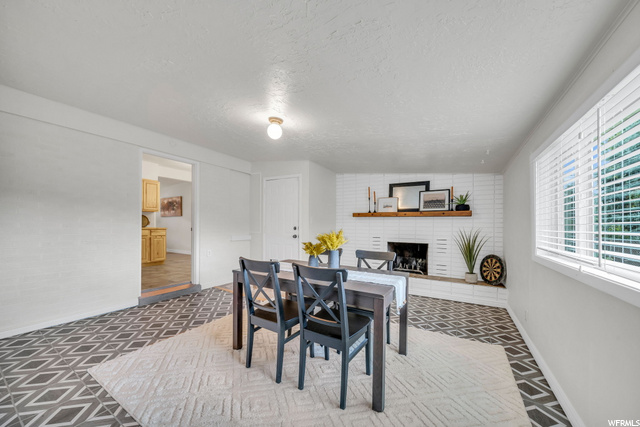 dining room with fireplace