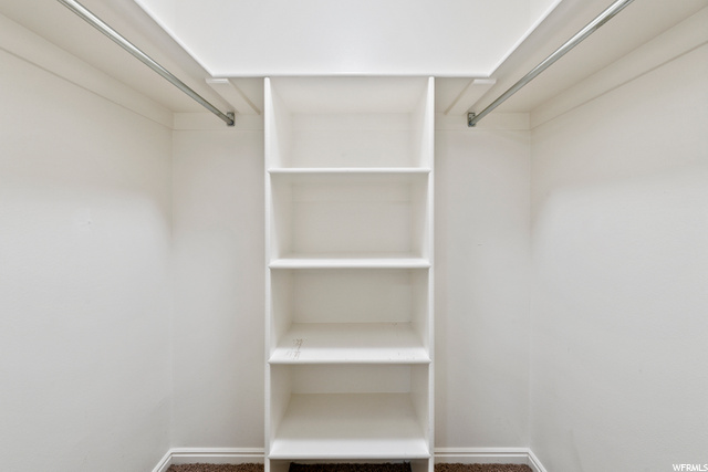 Walk In Closet