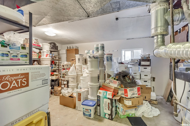 Large Storage Room
