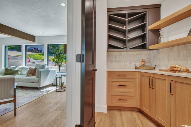 Butler's Pantry