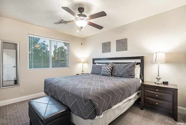 2nd Bedroom - Upstairs