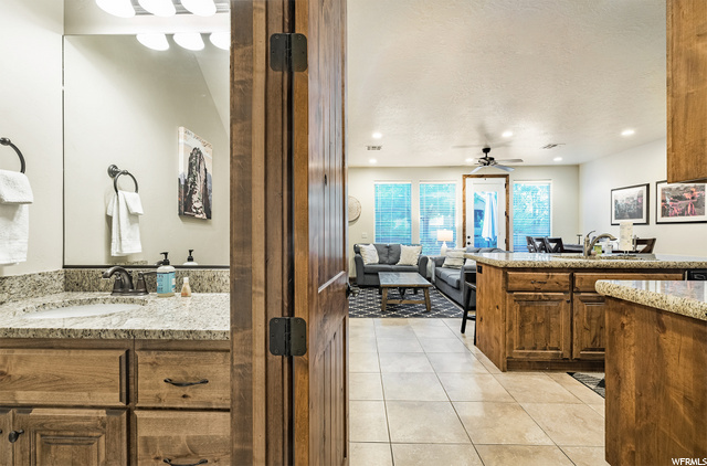 Half Bath & Hallway