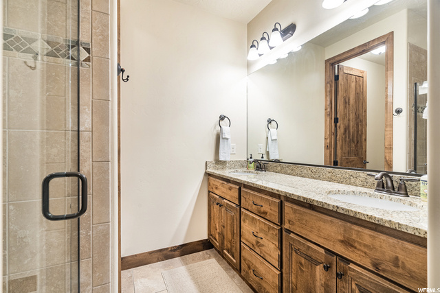 Owner's Suite - Main Level - 3/4 Bath
