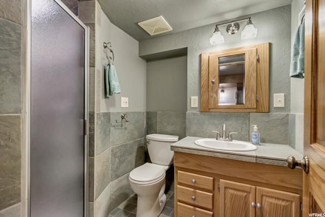 Basement 3/4 Bathroom
