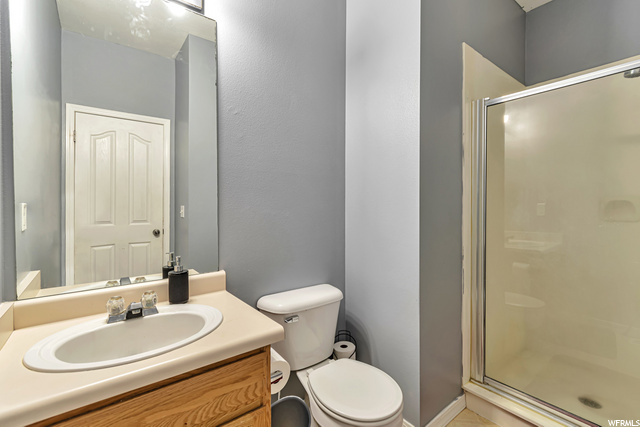 Main Floor Guest Bathroom
