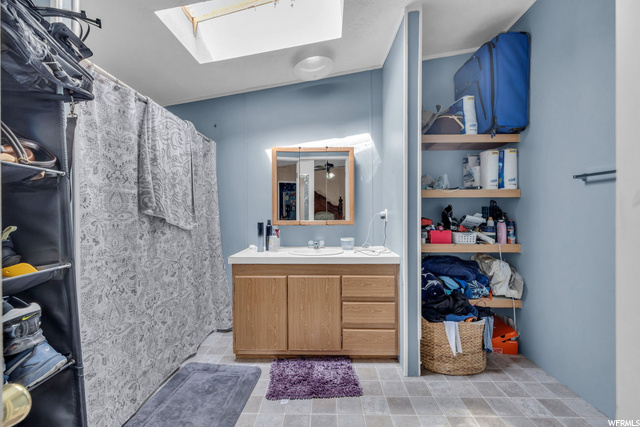 Master bath
