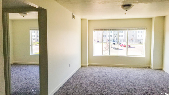 3 Bedroom Unit Living Room