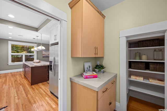 Walk in pantry