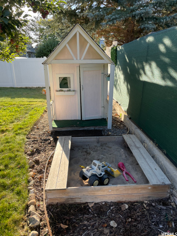 Playhouse & Sandbox included