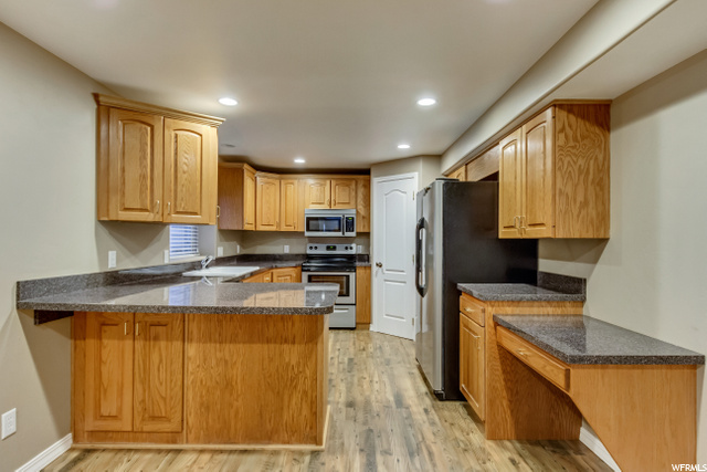 LOWER LEVEL KITCHEN & PANTRY