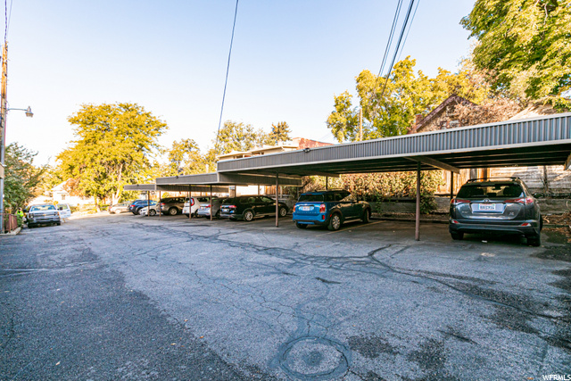Parking lot w/dedicated covered parking