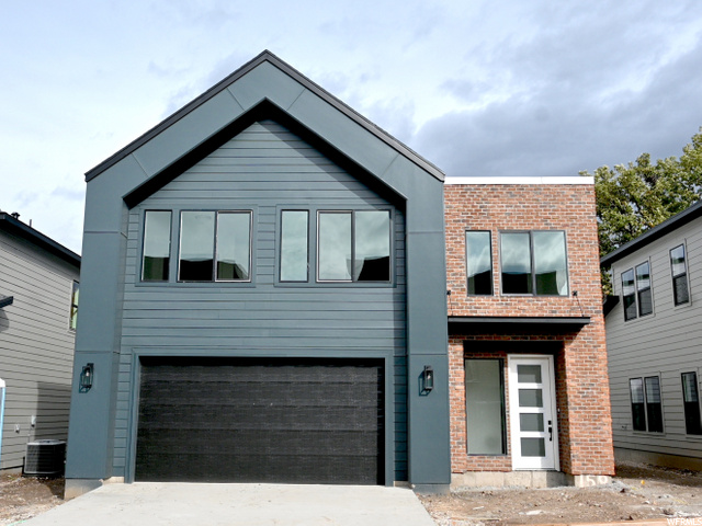512 W 600 N #158