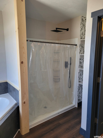 Master Shower