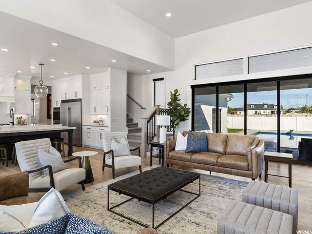 Family room w/ sliding glass door