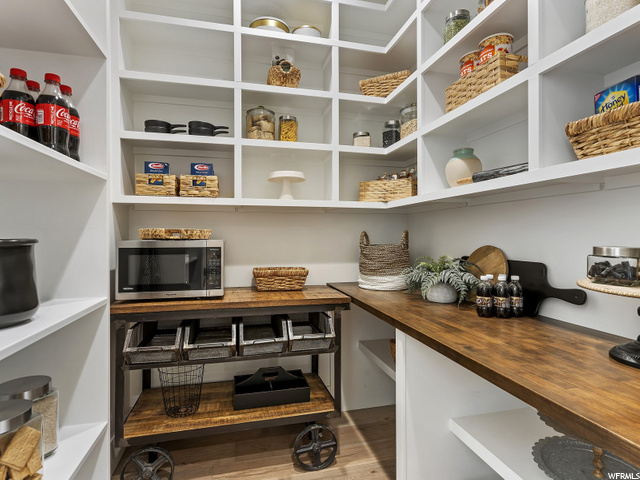 Butlers pantry
