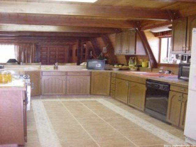 164 E 200 N, Torrey, UT 84775 — photo 5