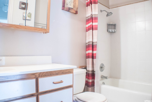 Main Floor Bathroom
