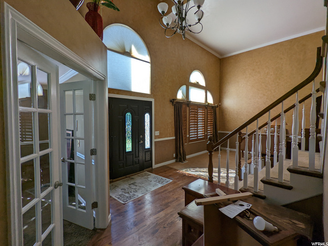 10662 N COUNTRY CLUB DR