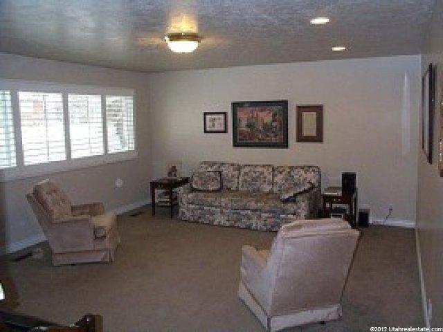 1295 N 200 E, Bountiful, UT 84010 — photo 4