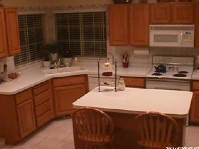 12250 Lampton View Dr, Riverton, UT 84065 — photo 4