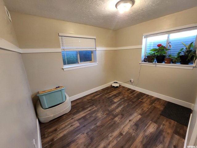 possible fourth bedroom/office