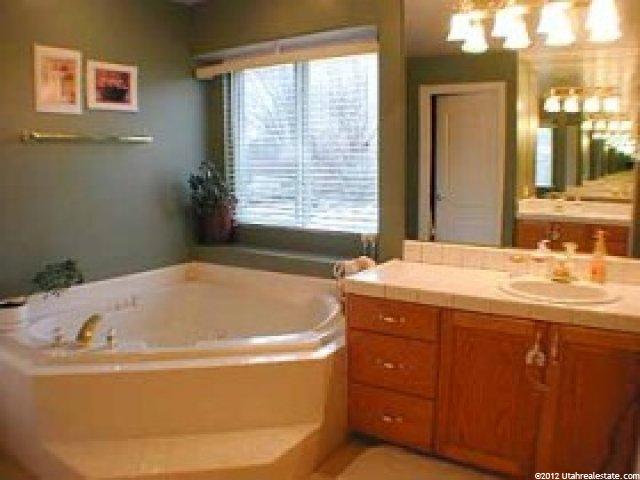 13729 S 500 E, Draper, UT 84020 — photo 7