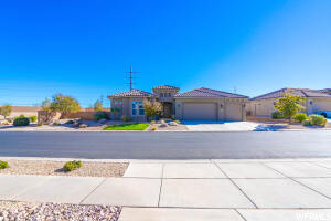 1373 W Grapevine Dr, St. George, UT 84790