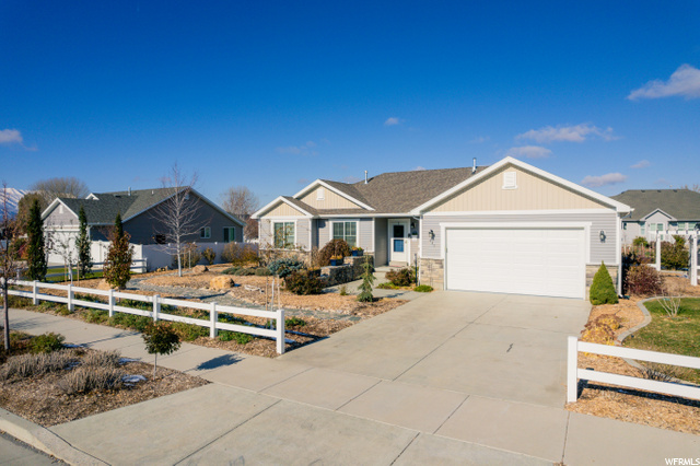 431 E 400 S, Hyrum, UT 84319