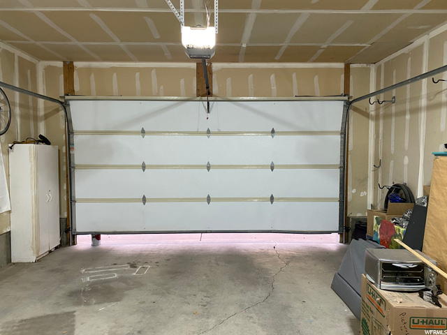 2-car garage