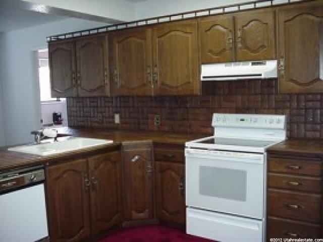 95 S 100 E, Elsinore, UT 84724 — photo 4