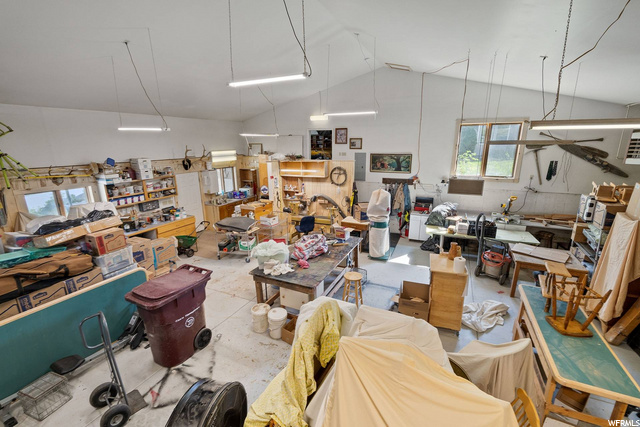 40x30 heated Shop